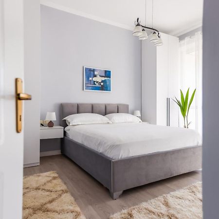Viewpoint Central Apartment Tirana Kültér fotó