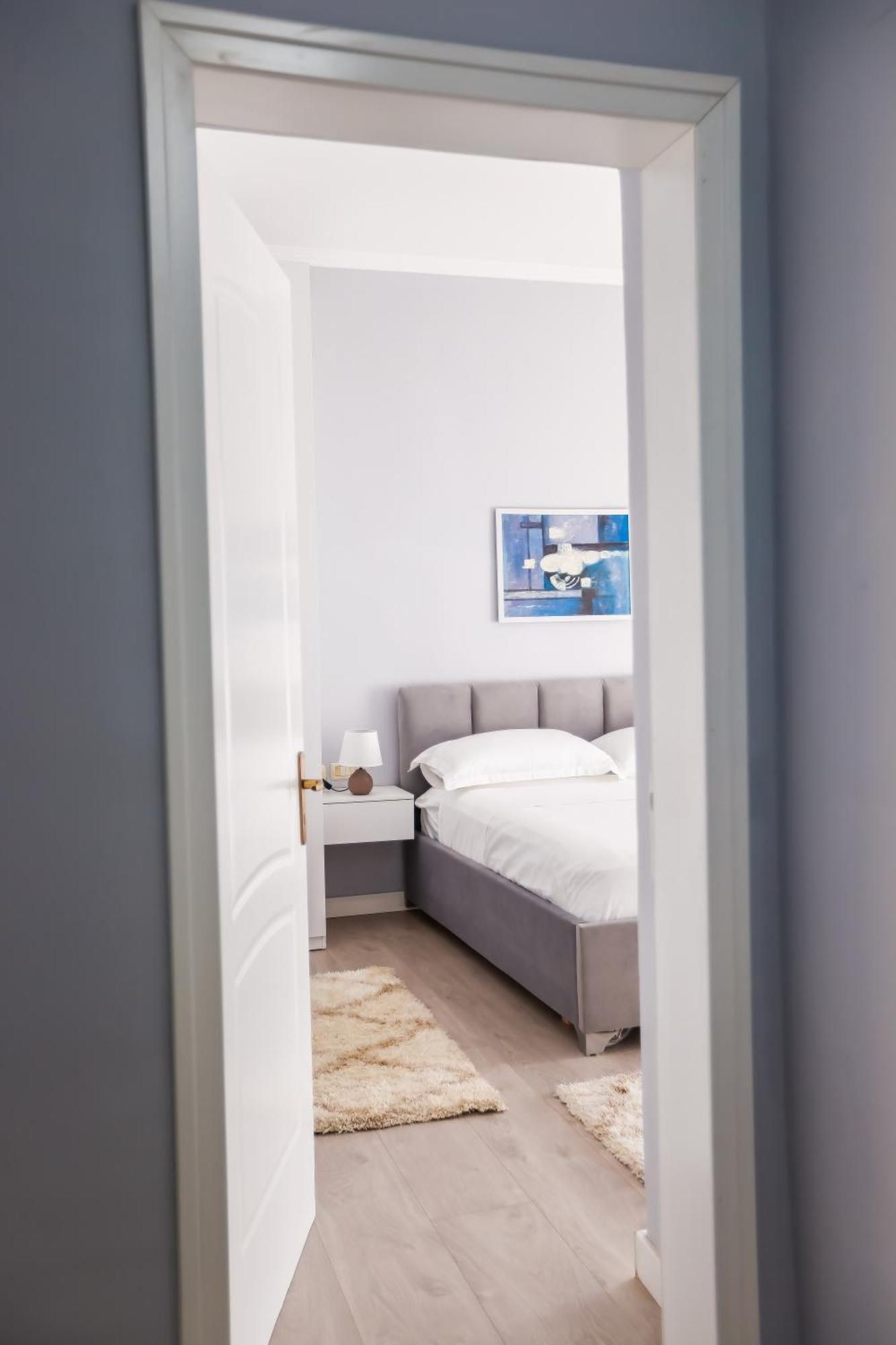 Viewpoint Central Apartment Tirana Kültér fotó